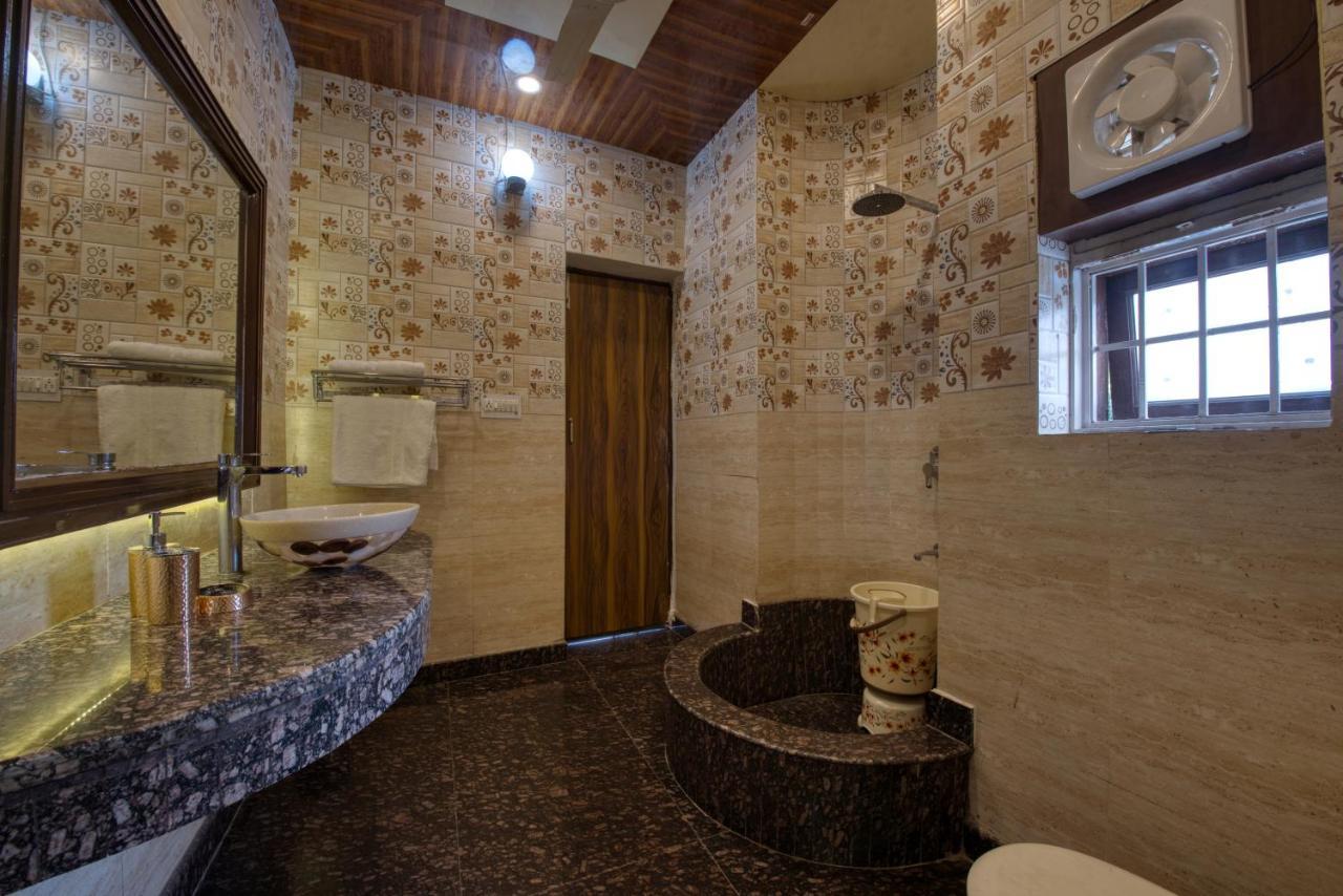 Sunahari Bagh - Pool Farm Retreat @ Γκουργκάον Εξωτερικό φωτογραφία