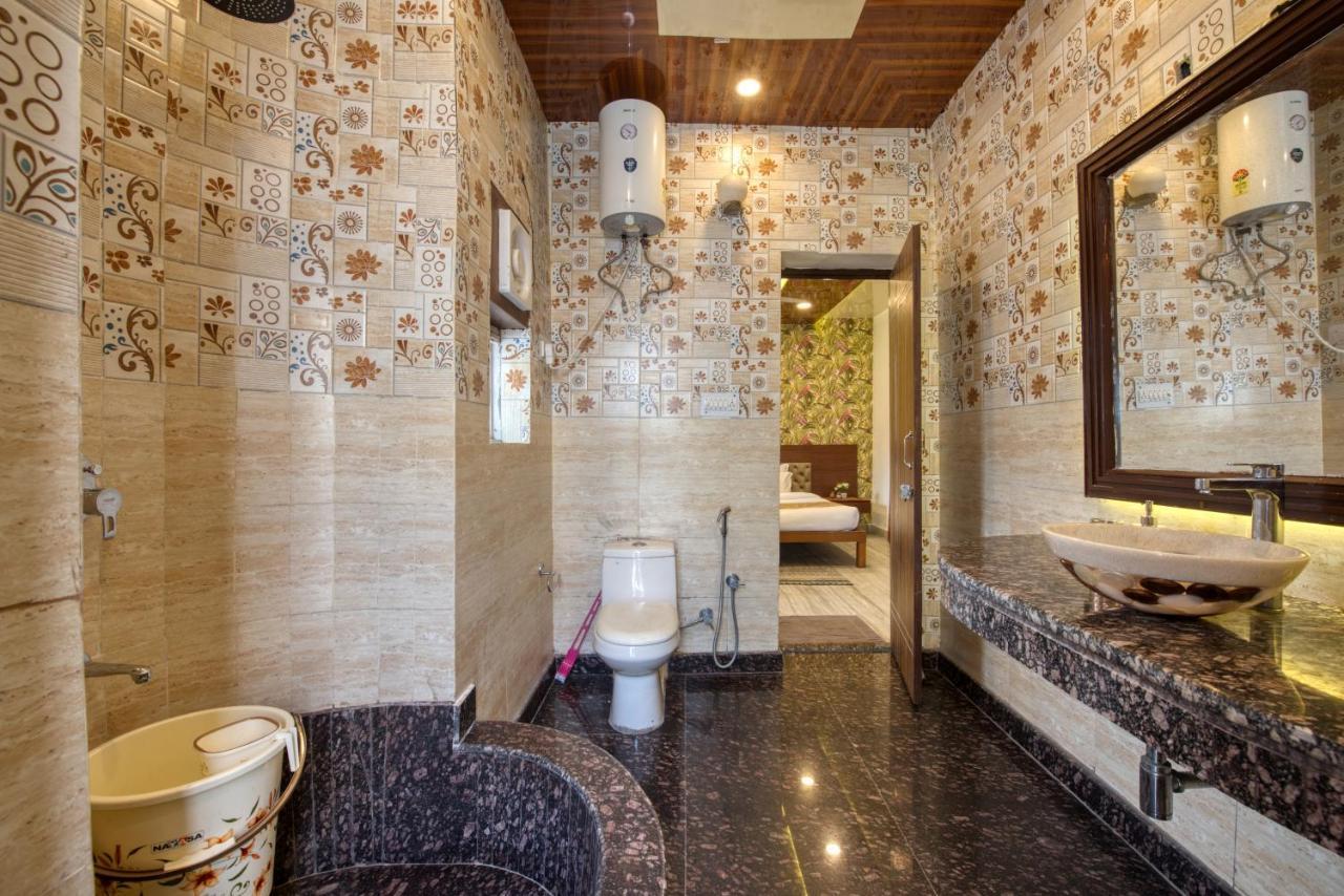 Sunahari Bagh - Pool Farm Retreat @ Γκουργκάον Εξωτερικό φωτογραφία